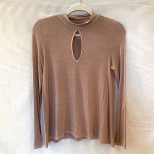 American Eagle Soft & Sexy Keyhole Blouse